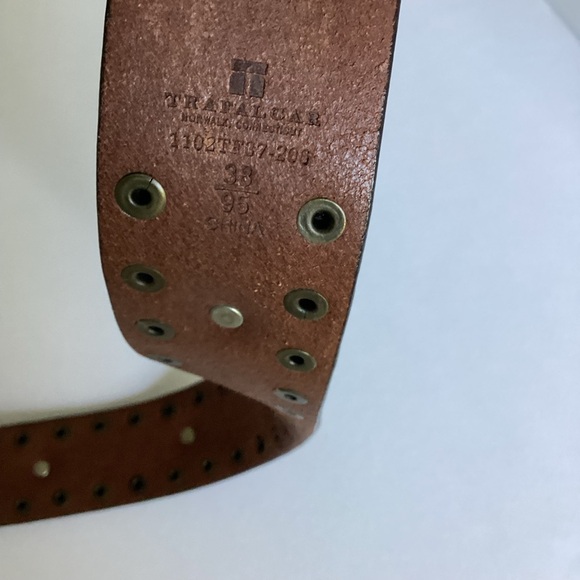 Trafalgar Belt Mens 38 Brown Buffalo Nickels Grommets Leather Western Cowboy - Picture 3 of 12